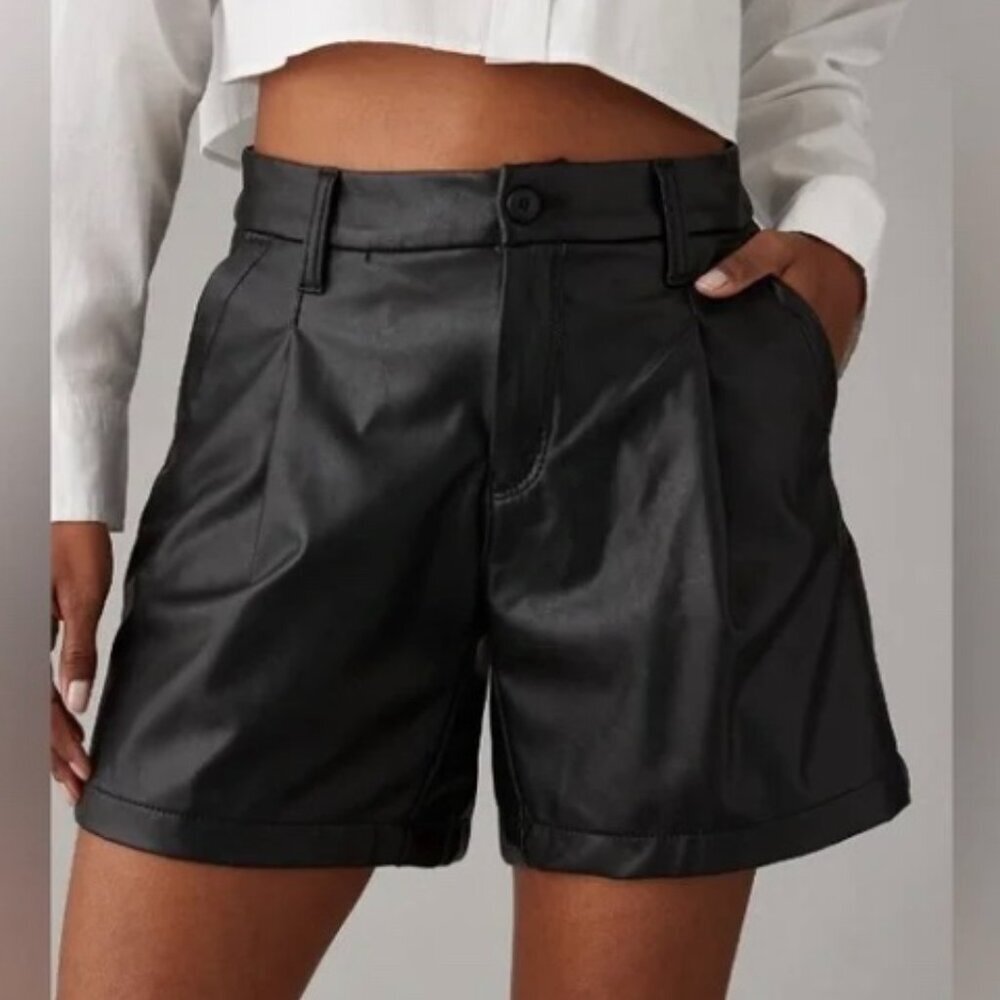 American Eagle Black Faux Vegan Leather Shorts High Waisted Size 2 Women's NWT